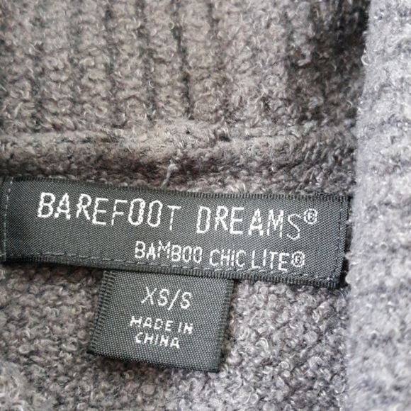 Barefoot Dreams Bamboo Chic Lite XS/S Sweater - Picture 6 of 13